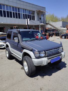  3  Mitsubishi Pajero 1994 , 900000 , 