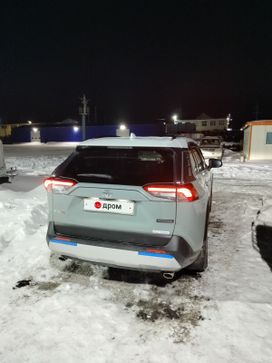SUV   Toyota RAV4 2019 , 3320000 , -