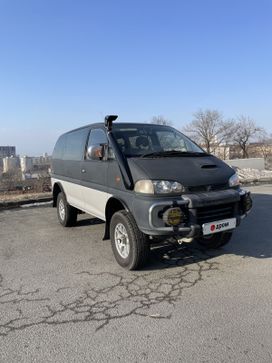    Mitsubishi Delica 1996 , 870000 , 