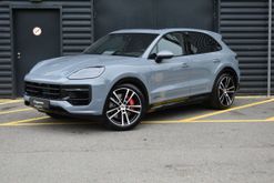 Cayenne, 2025
