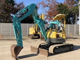 - Yanmar B4-6A 2010 , 1950000 , 