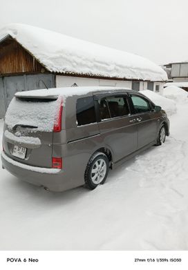    Toyota Isis 2009 , 780000 , 