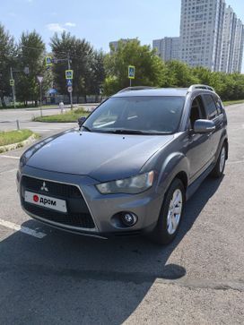 SUV   Mitsubishi Outlander 2010 , 1299000 , 
