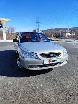  Hyundai Accent 2011 , 549000 , 
