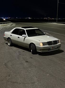  Toyota Crown 1996 , 700000 , 