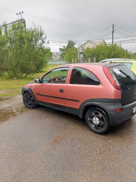  3  Opel Corsa 2001 , 350000 , -