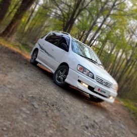    Toyota Ipsum 1997 , 650000 , 