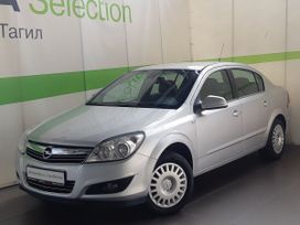  Opel Astra Family 2012 , 738000 ,  