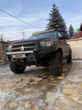  Toyota Tundra 2011 , 3300000 , 