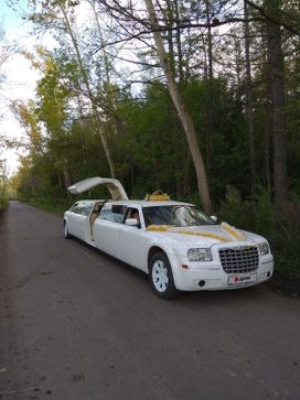  Chrysler 300C 2004 , 530000 , 