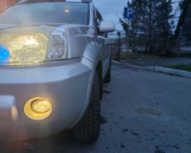 SUV   Nissan X-Trail 2005 , 303000 , --