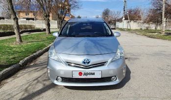    Toyota Prius v 2013 , 1450000 , 