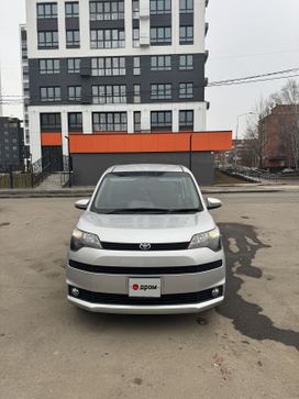  Toyota Spade 2013 , 1090000 , 