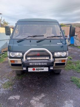    Mitsubishi Delica 1994 , 800000 , 