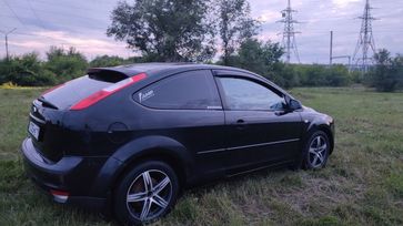  3  Ford Focus 2005 , 490000 , 