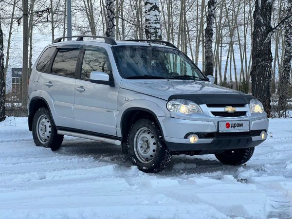SUV   Chevrolet Niva 2012 , 449000 , 