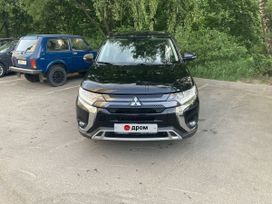 SUV   Mitsubishi Outlander 2021 , 2680000 , 