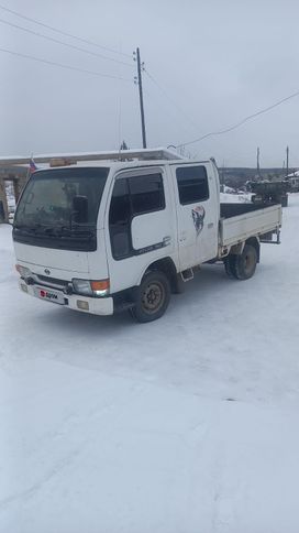   Nissan Atlas 1993 , 600000 , 