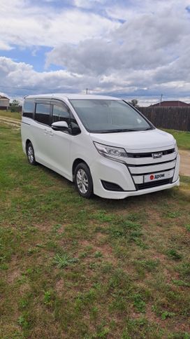    Toyota Noah 2018 , 1945000 , 