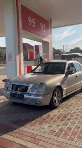  Mercedes-Benz E-Class 1997 , 450000 , 