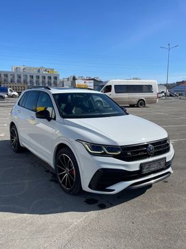 SUV   Volkswagen Tiguan 2021 , 5000000 , 