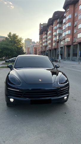 SUV   Porsche Cayenne 2013 , 4000000 , 