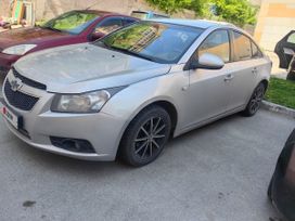  Chevrolet Cruze 2010 , 600000 , 
