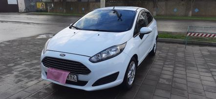  Ford Fiesta 2016 , 800000 , 