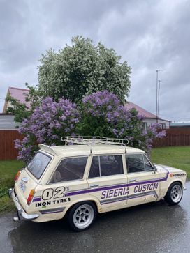   2102 1979 , 195000 , 