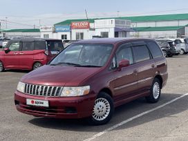    Nissan Bassara 2000 , 587000 , 