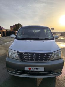  Grand Hiace, 2002