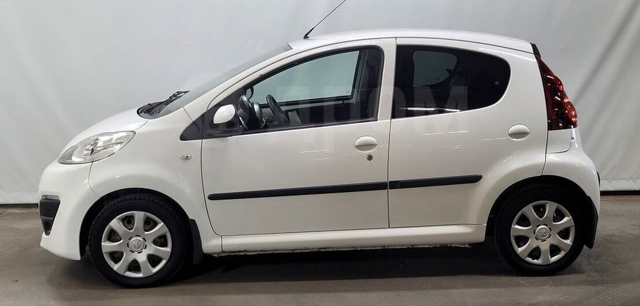  Peugeot 107 2014 , 725000 , 