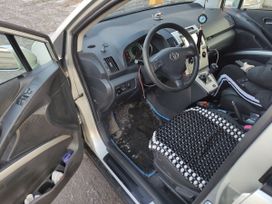    Toyota Corolla Verso 2006 , 750000 , 