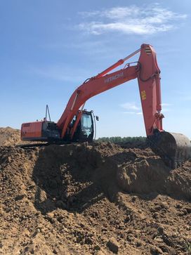   Hitachi ZX200-5G 2019 , 8700000 , 