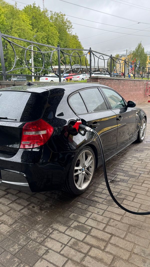  BMW 1-Series 2006 , 765000 , 