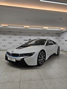  i8, 2016
