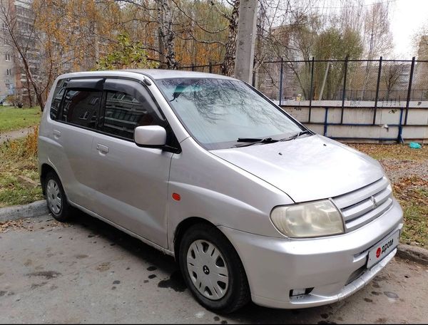  Mitsubishi Mirage Dingo 2001 , 260000 , 