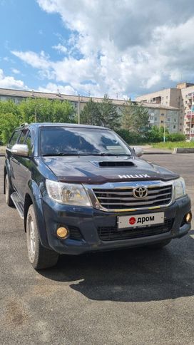 Toyota Hilux 2013 , 2320000 , 