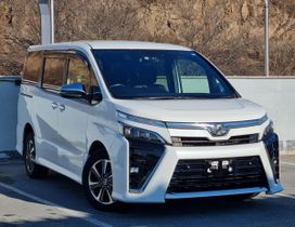    Toyota Voxy 2019 , 2800000 , 