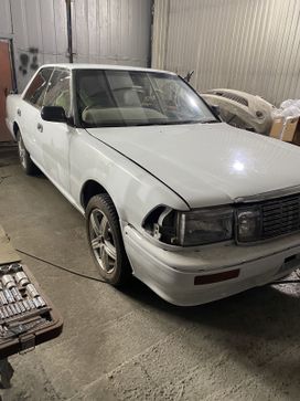  Toyota Crown 1990 , 300000 , 