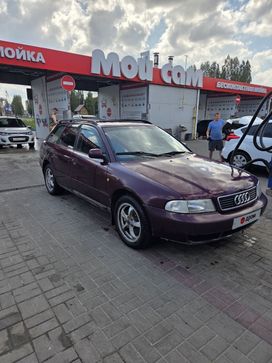  Audi A4 1998 , 220000 , 