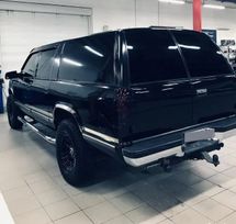 SUV   Chevrolet Suburban 1995 , 1600000 , 