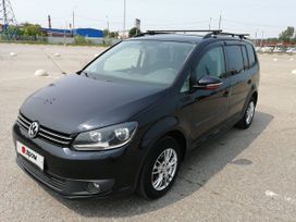    Volkswagen Touran 2012 , 998000 , 
