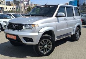 SUV     2017 , 890000 , 