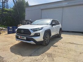SUV   Toyota RAV4 2023 , 3178000 , 