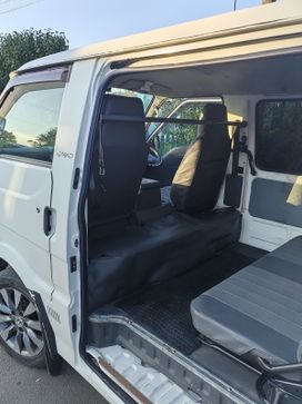    Mazda Bongo 2012 , 1100000 , 