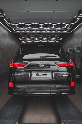  Lexus LX570, 2016