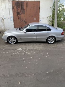  Mercedes-Benz E-Class 2002 , 650000 , 