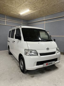    Toyota Town Ace 2011 , 1060000 , 