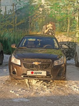  Chevrolet Cruze 2013 , 700000 , 
